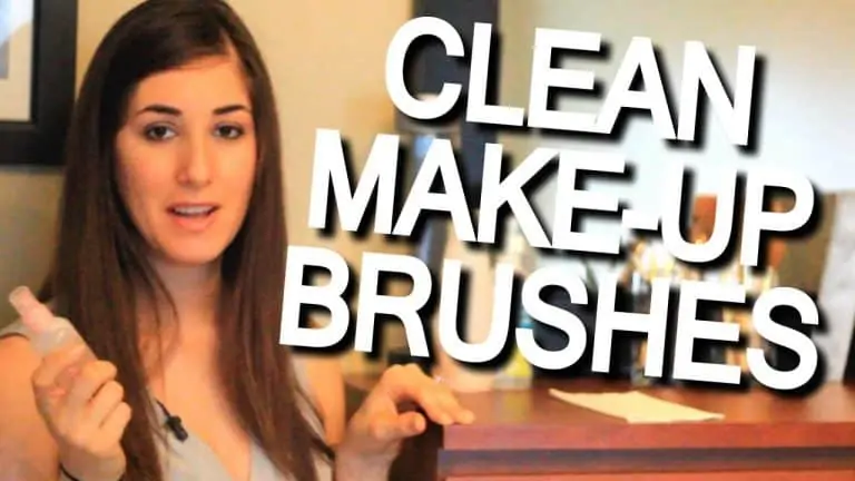 Clean Your Make-up Brushes!