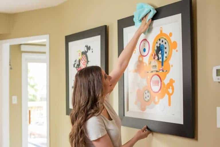 dusting
