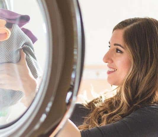 How to Clean & Care for Microfiber Cloths!