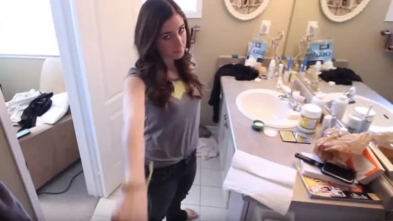 clean a bathroom