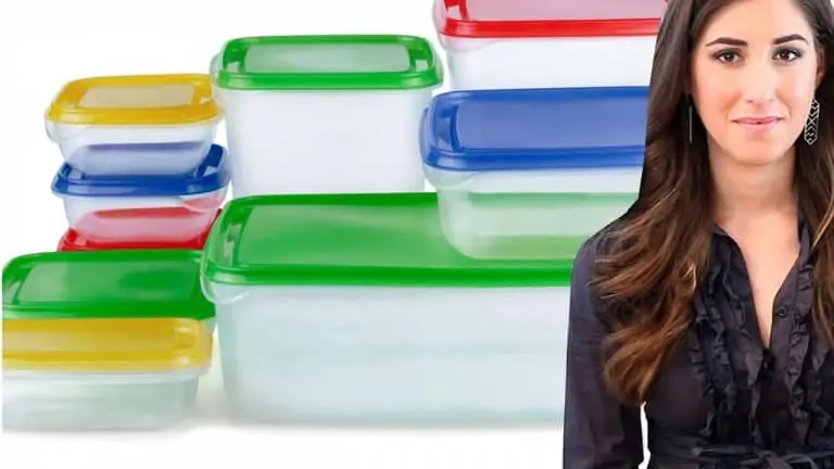 clean plastic lunch containers