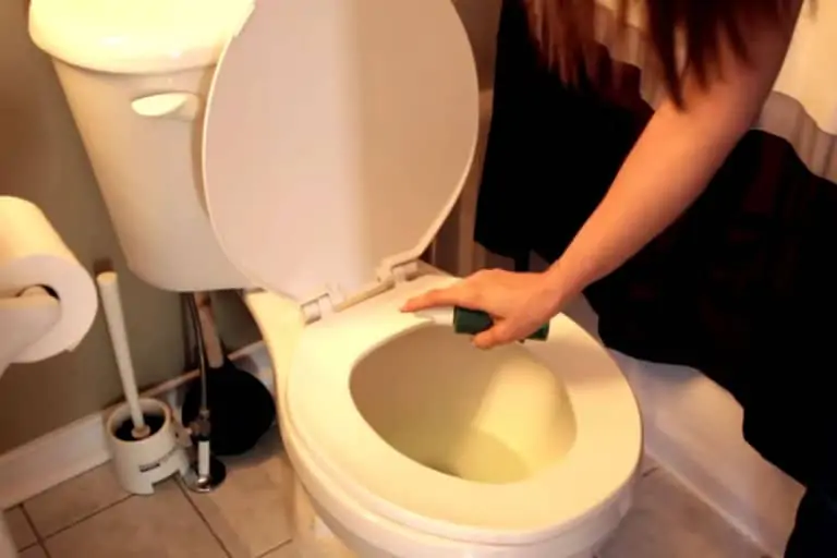 DIY Poo Pourri Bathroom Spray! DIY Poo Pourri Bathroom Spray!