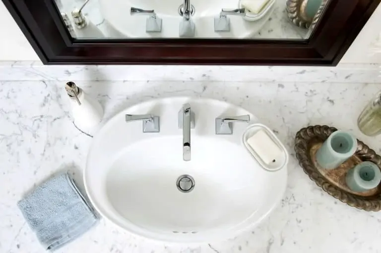 Clean sink