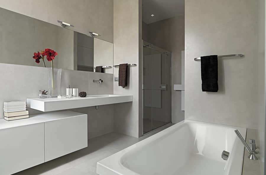 modern minimalist bathroom