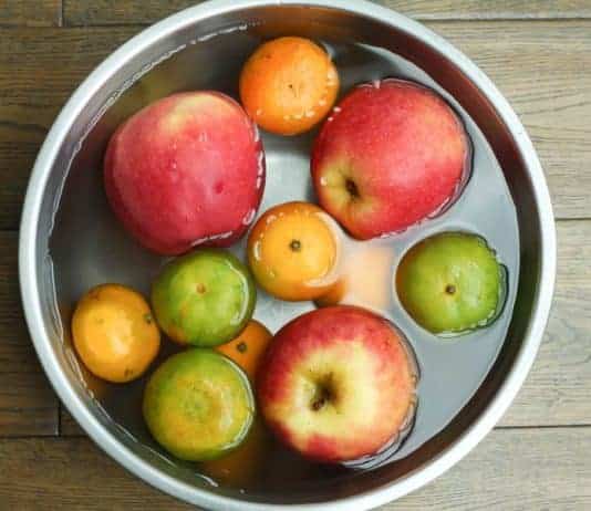 5 Clever Vinegar Hacks! fruit in bowl with water