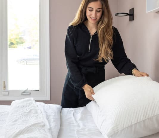 The 7 Habits of Highly Clean People: Cleaning Tips Melissa fluffing a pillow
