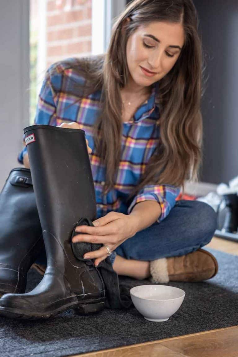 Melissa Maker cleans rubber boots