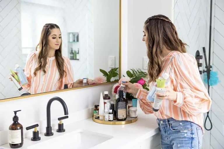 Melissa Maker Bathroom