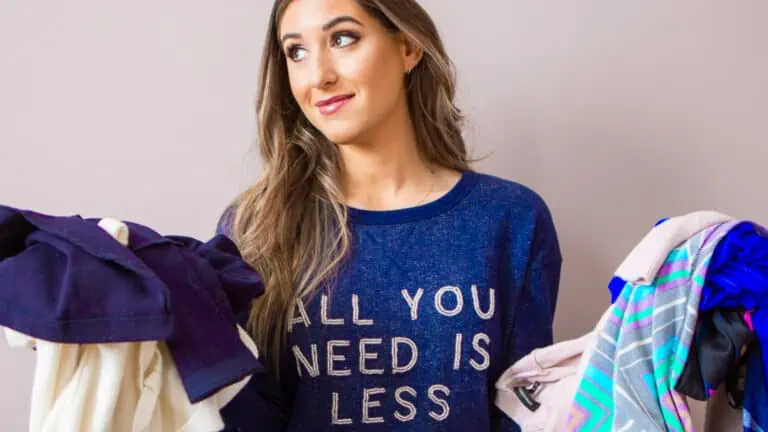 10 Decluttering Habits That Will Change Your Life!