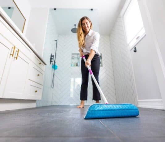 How to Set Up a Bathroom Cleaning Routine